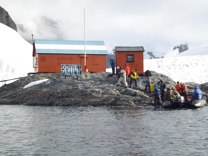 antarctica paradise harbor landing