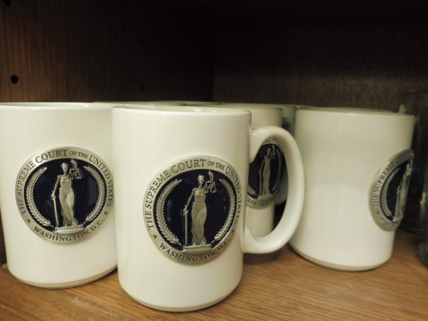 US DC Supreme Court gift shop - mugs